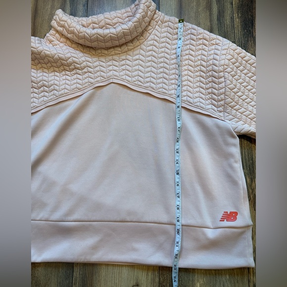 🌸New Balance Pink Cowl Neck Sweater XL Womens Activewear Leisure Sweatshirt - Picture 7 of 7